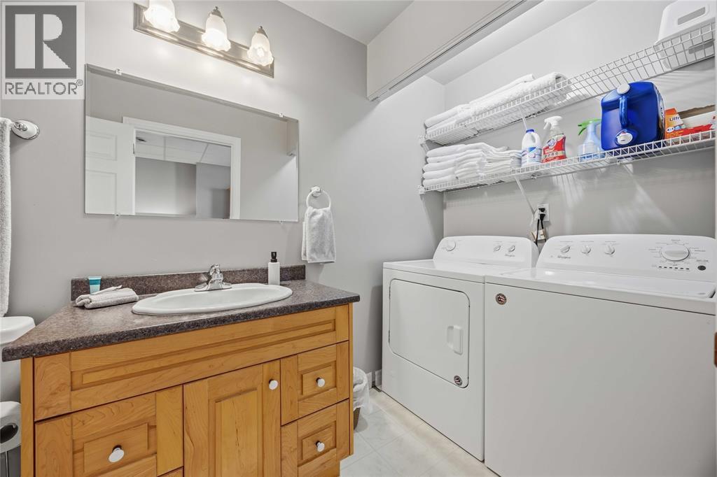 4190 Petrolia Line Property Photo 22