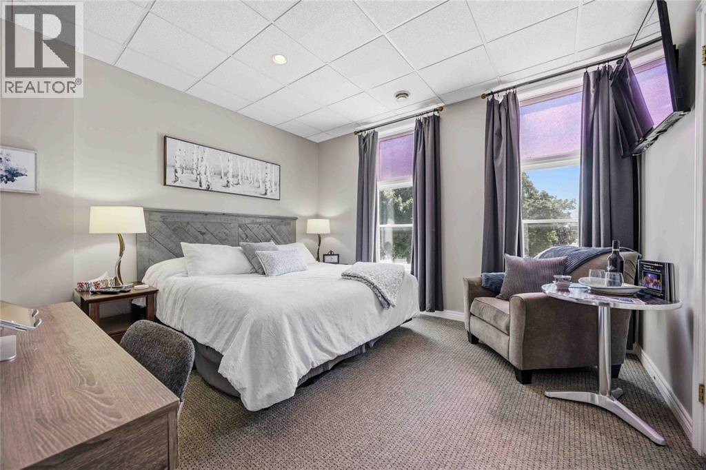 4190 Petrolia Line Property Photo 26