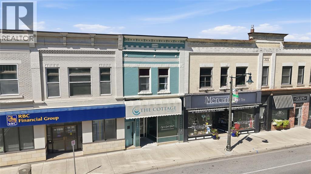 4190 PETROLIA LINE Property Photo 1