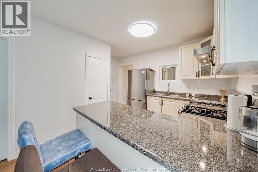1626 Albert Property Photo 8