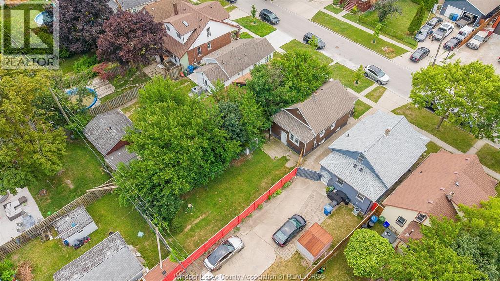 1626 Albert Property Photo 25