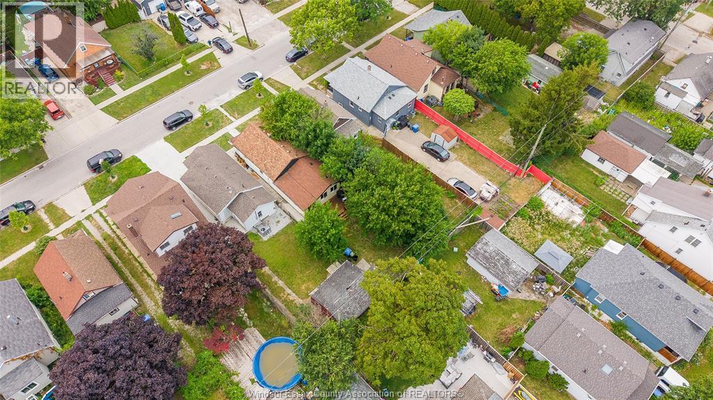 1626 Albert Property Photo 30