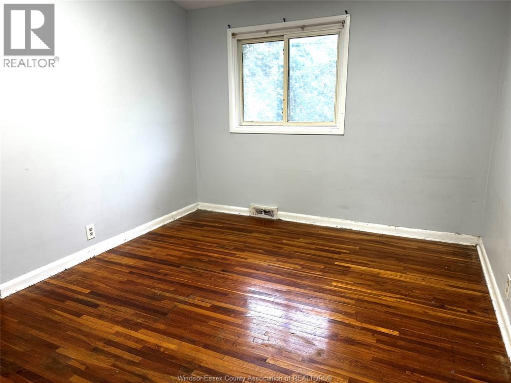 3615 Longfellow Property Photo 8