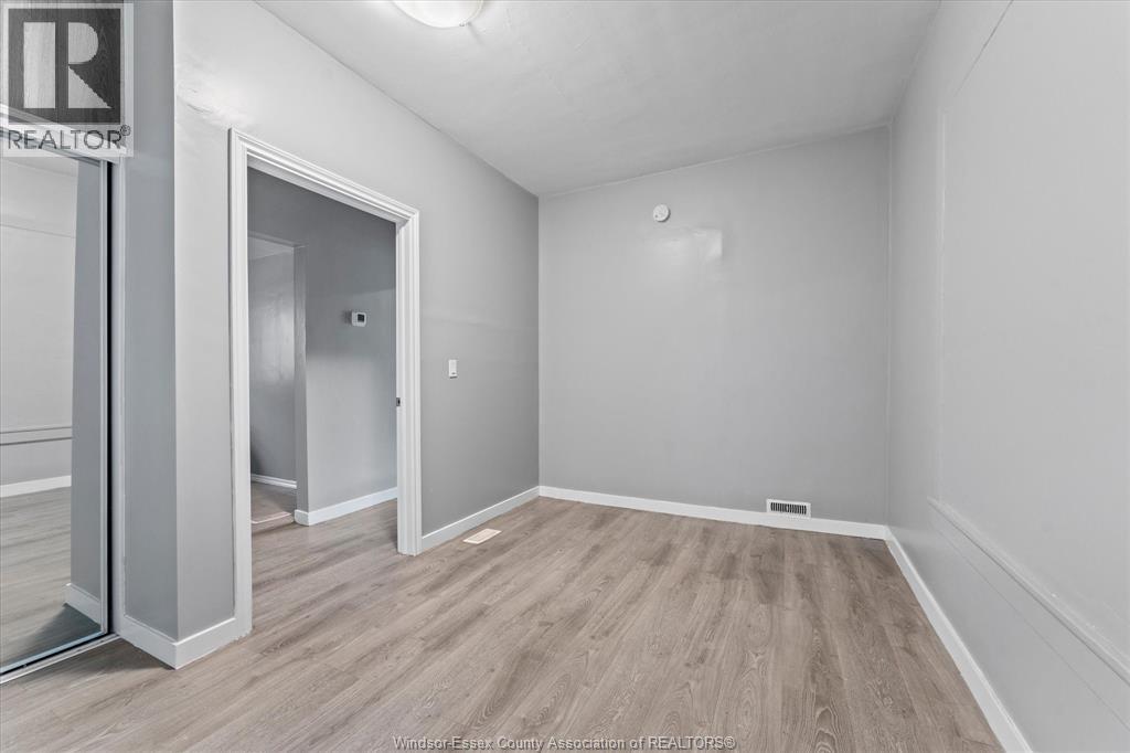 691 Windermere Road Property Photo 12