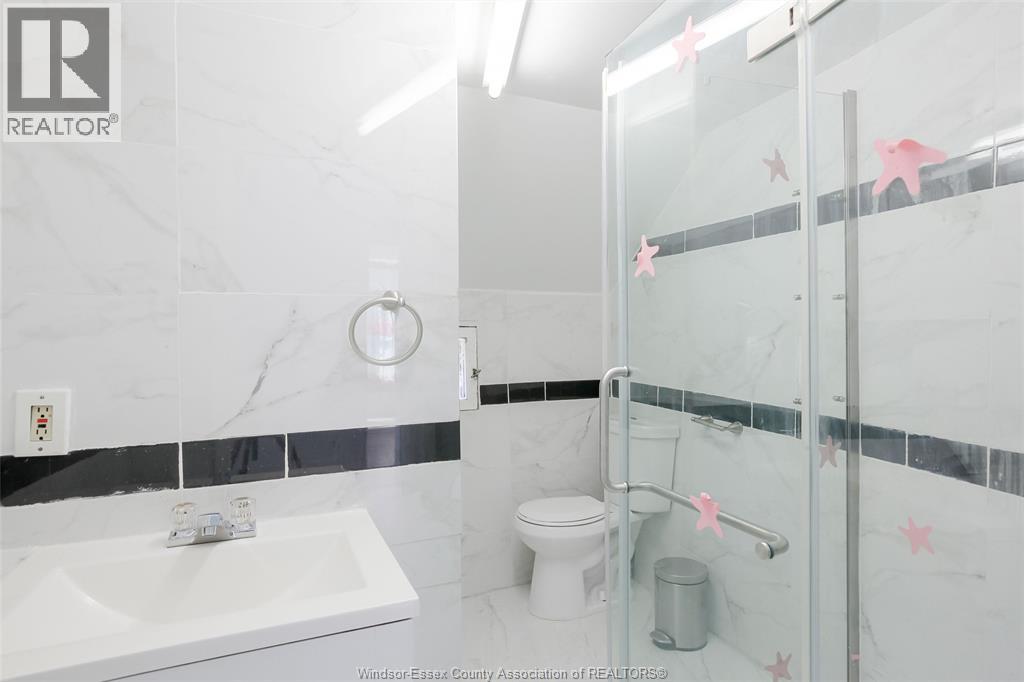355 Bridge Property Photo 18