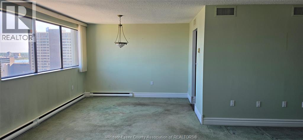 380 Pelissier Street Unit# 1806 Property Photo 7