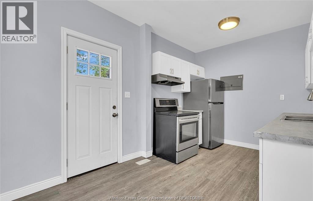 294 Louis Avenue Property Photo 6