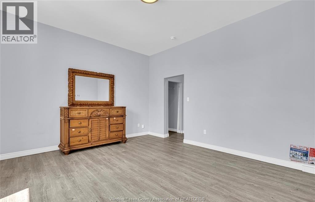 294 Louis Avenue Property Photo 8