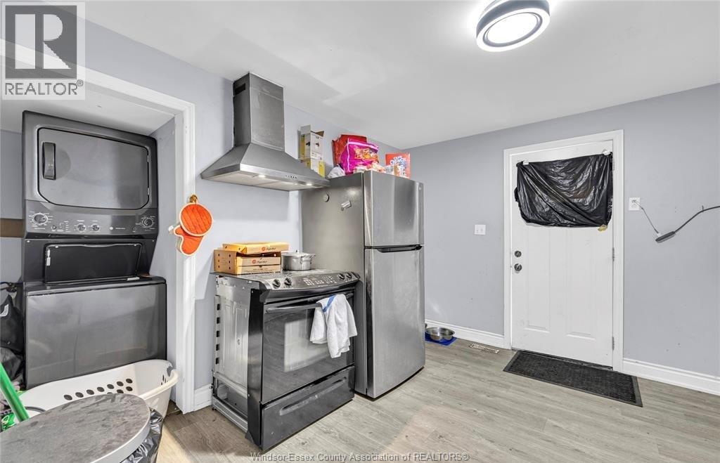 294 Louis Avenue Property Photo 20