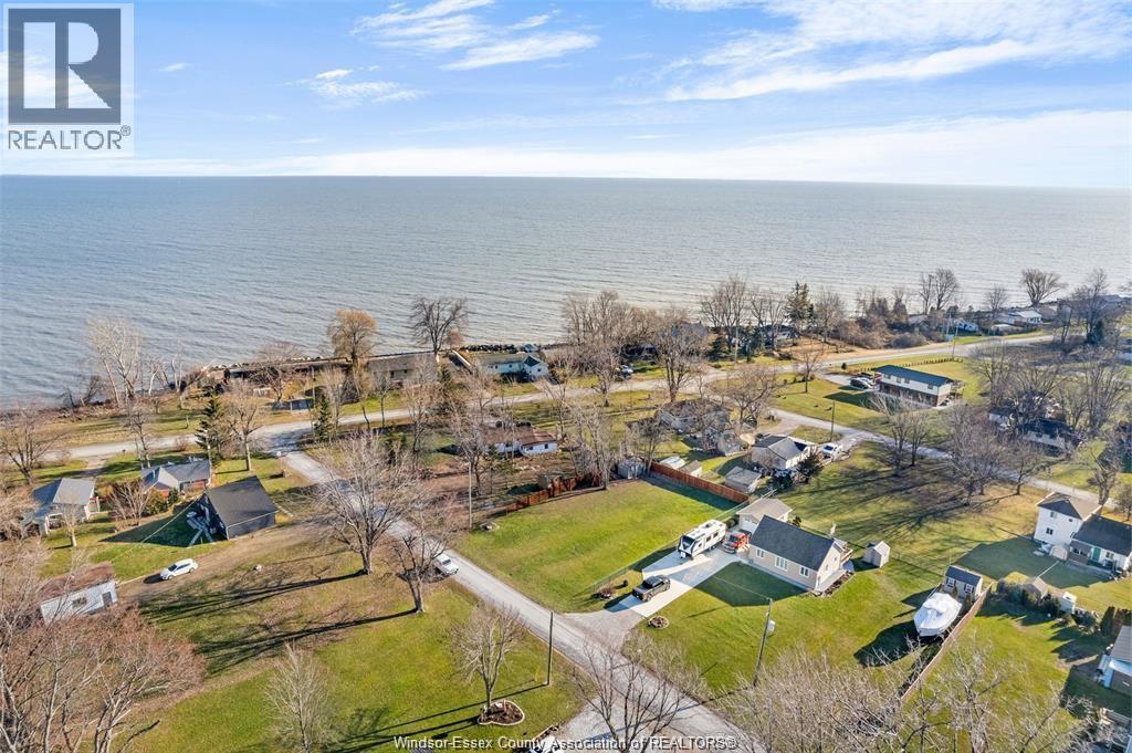 18 Marentette Avenue Property Photo 1