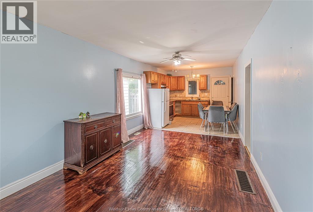 526 Josephine Property Photo 3