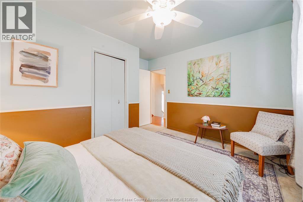 381 Carling Property Photo 22