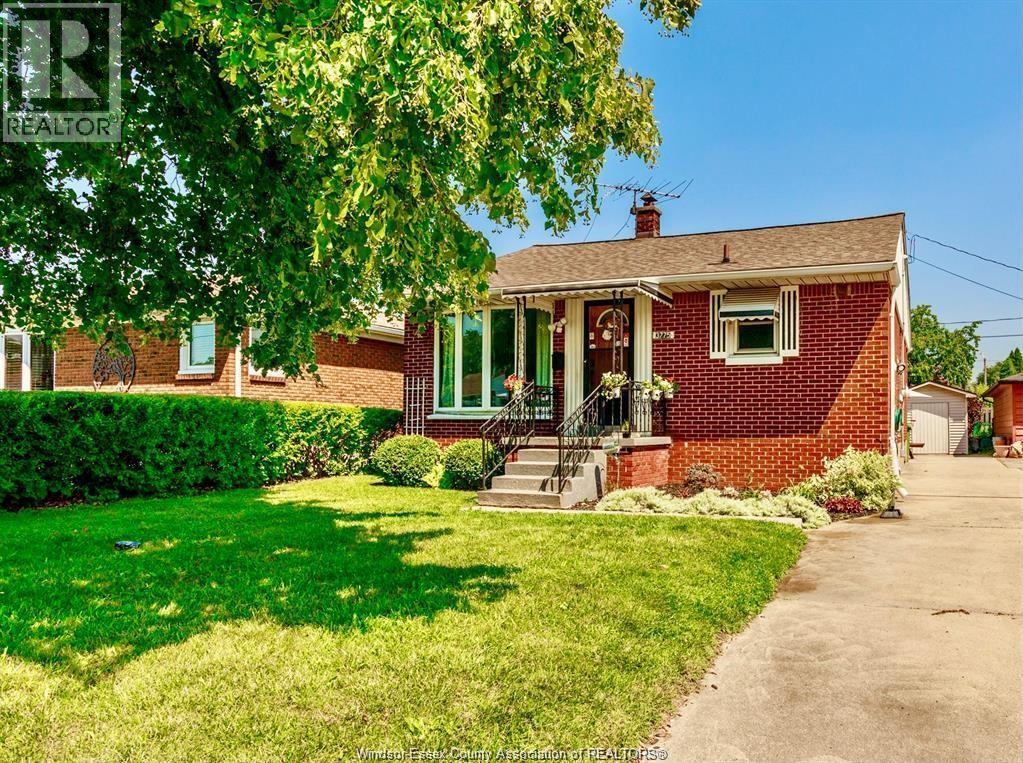 3775 MYRTLE