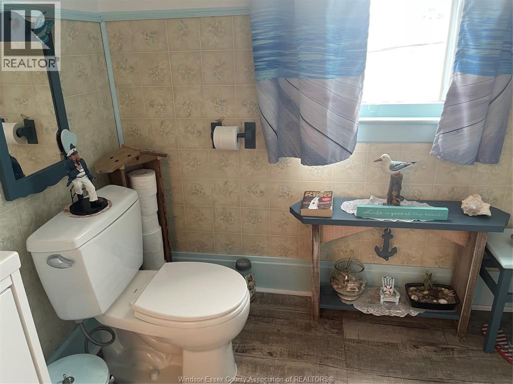 382 Pine Property Photo 12