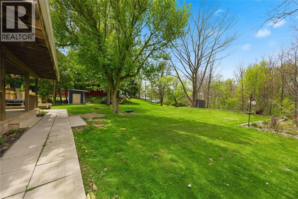 3069 Brigden Road Property Photo 5