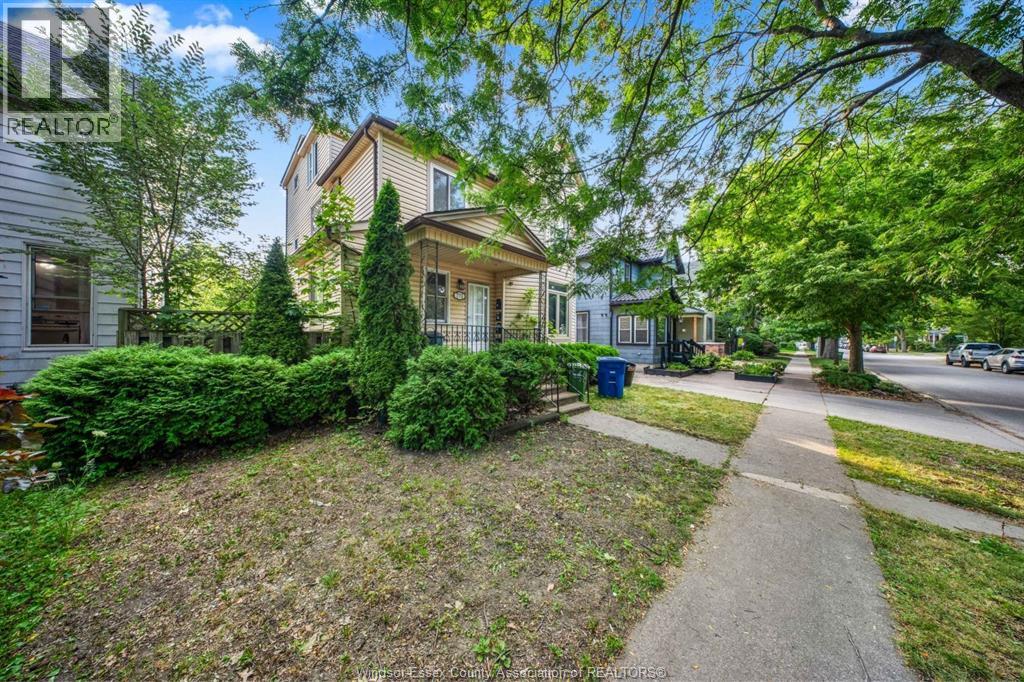 771 Chilver Road Property Photo 8