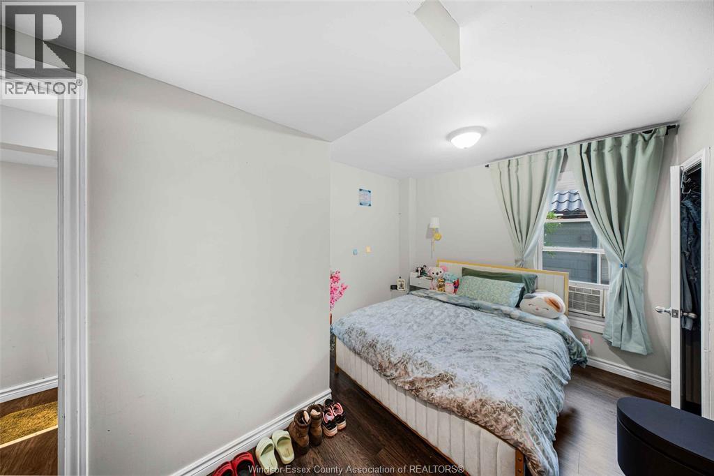 771 Chilver Road Property Photo 21