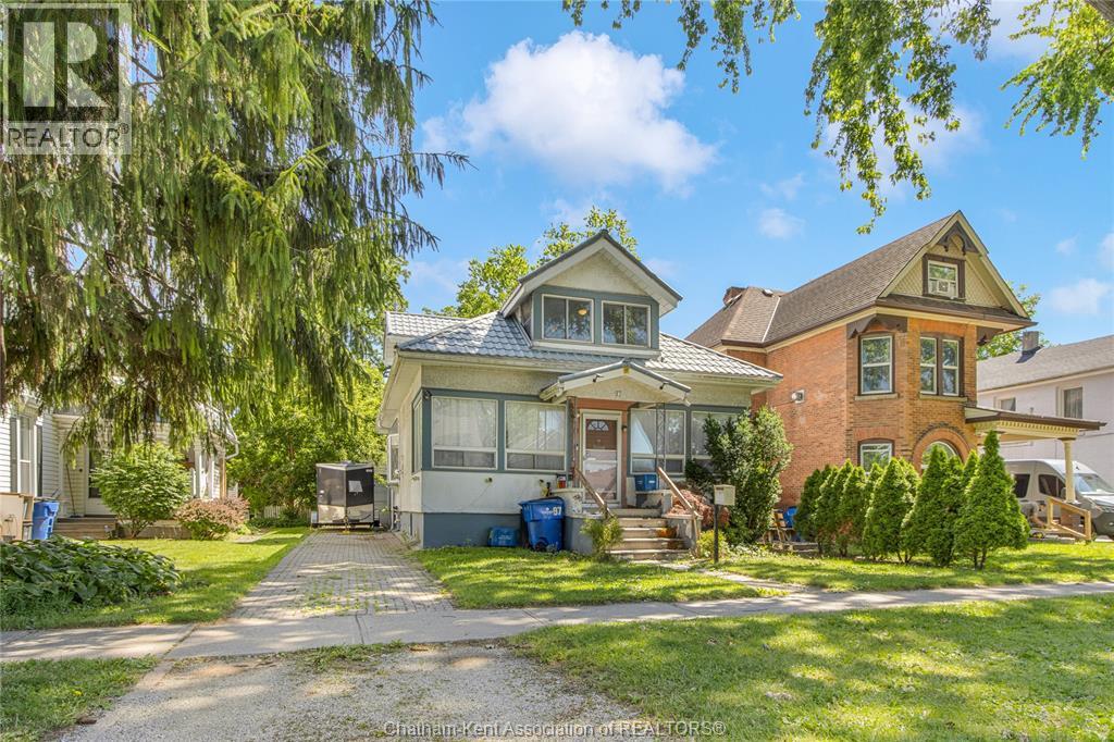 97 VICTORIA AVENUE Property Photo 1