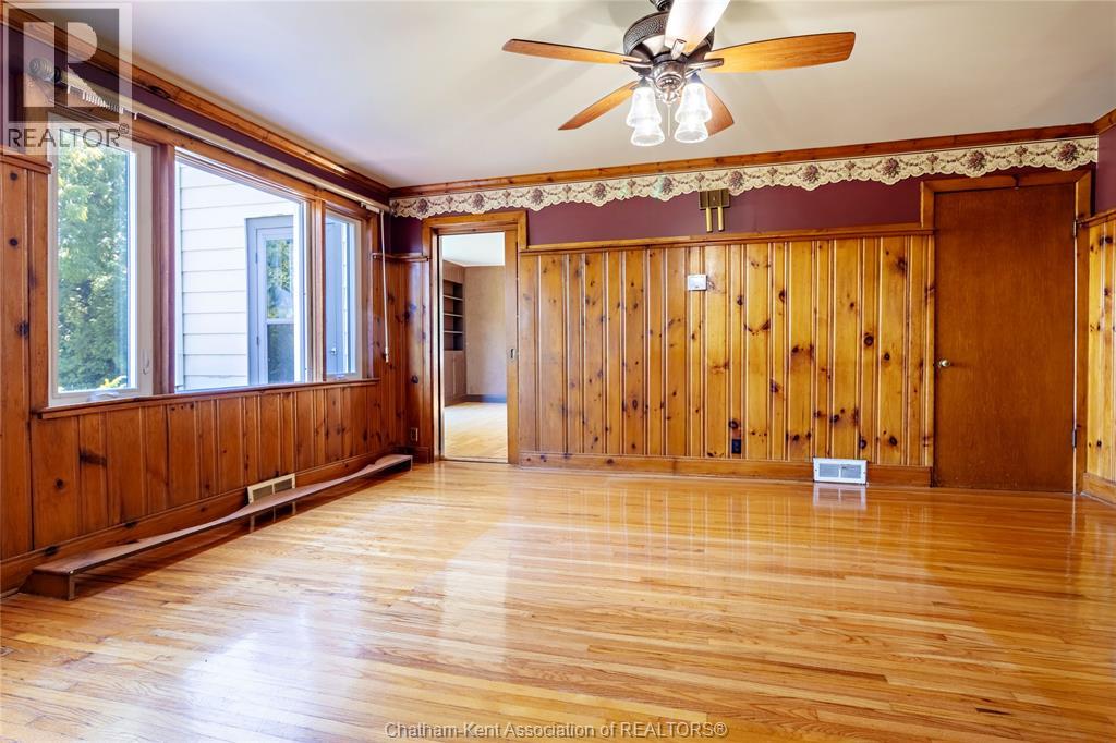 10585 Boundary Line Property Photo 7