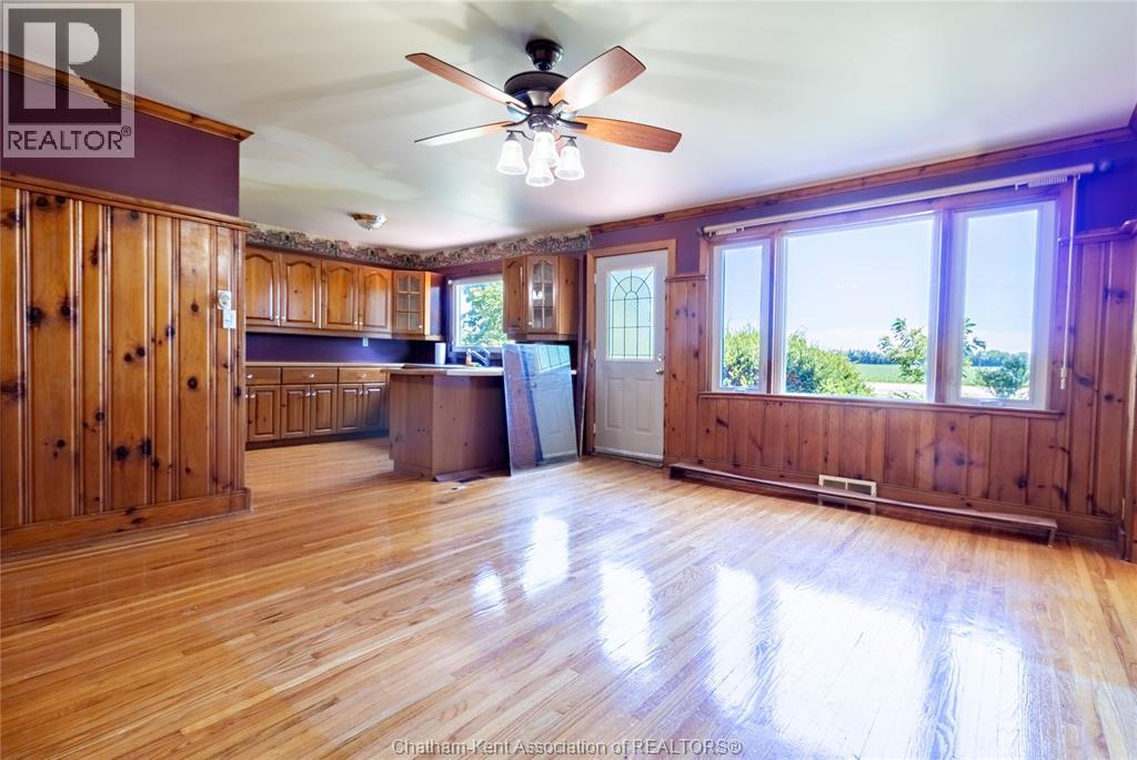 10585 Boundary Line Property Photo 8