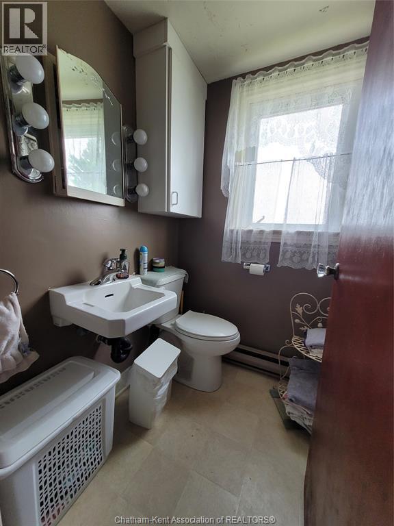 221 Holt Line Property Photo 9