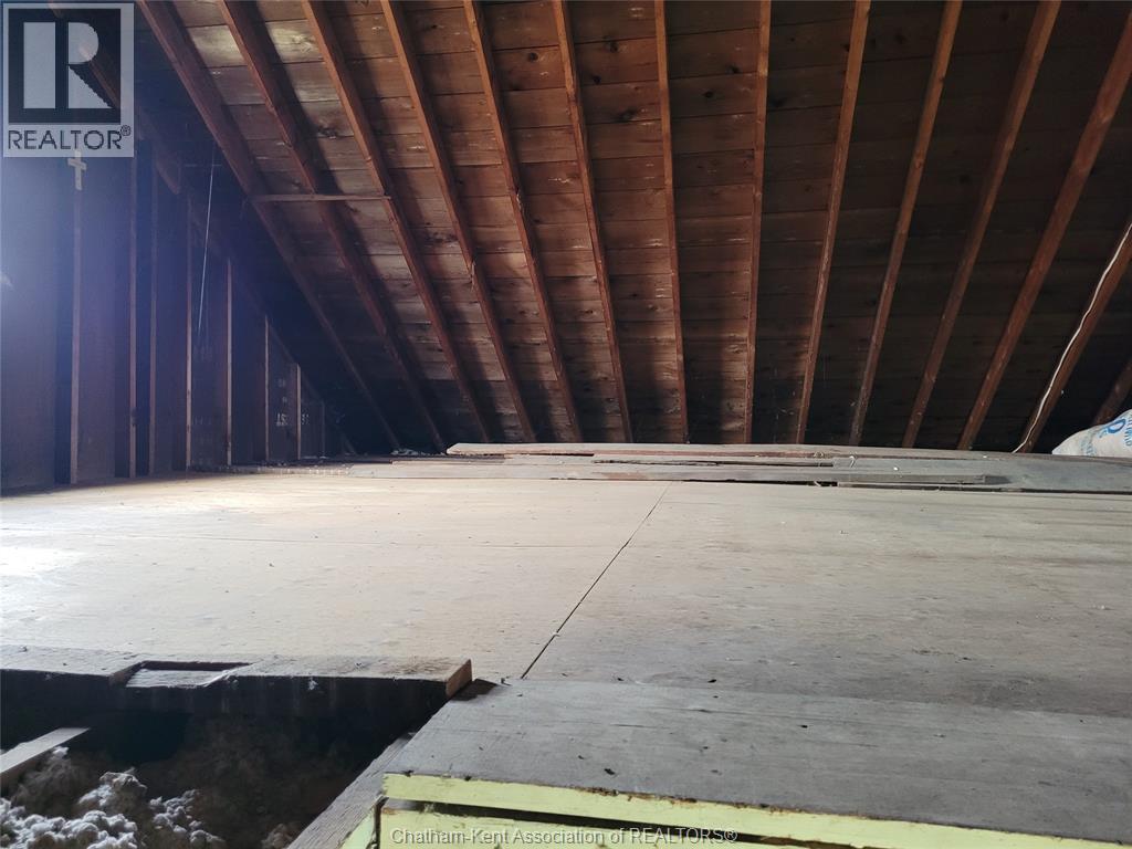 221 Holt Line Property Photo 11