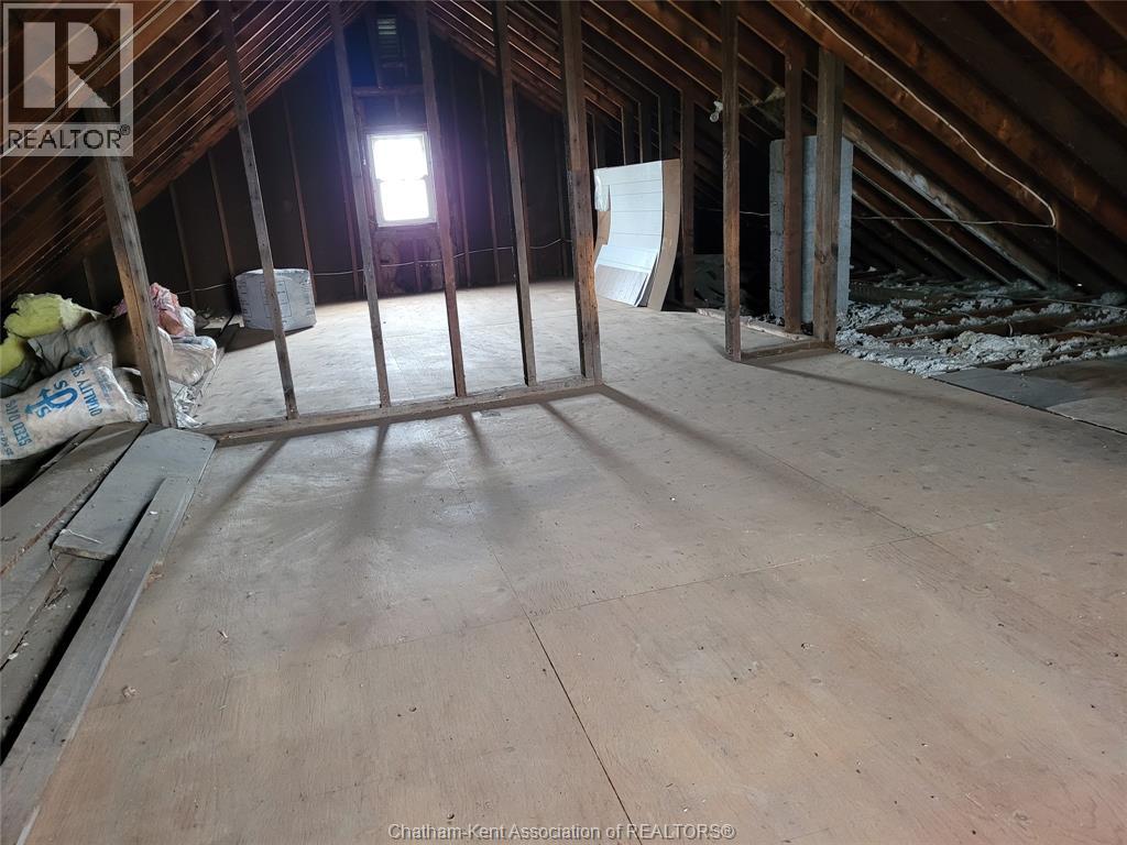 221 Holt Line Property Photo 13