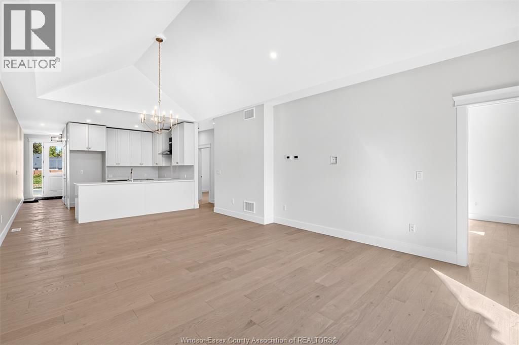 250 Angelo Property Photo 14