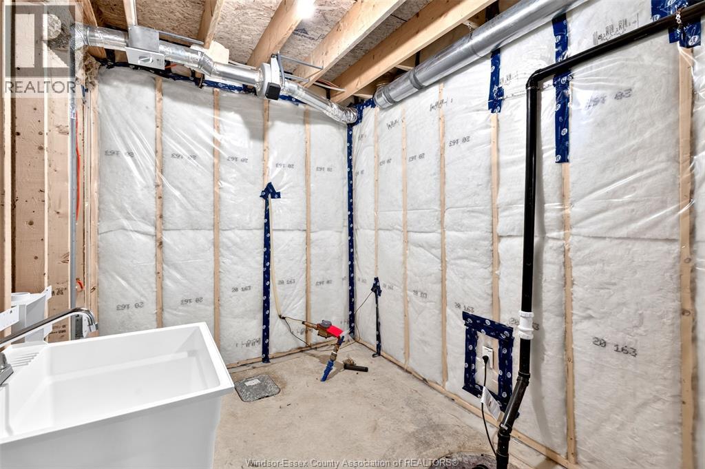 250 Angelo Property Photo 28