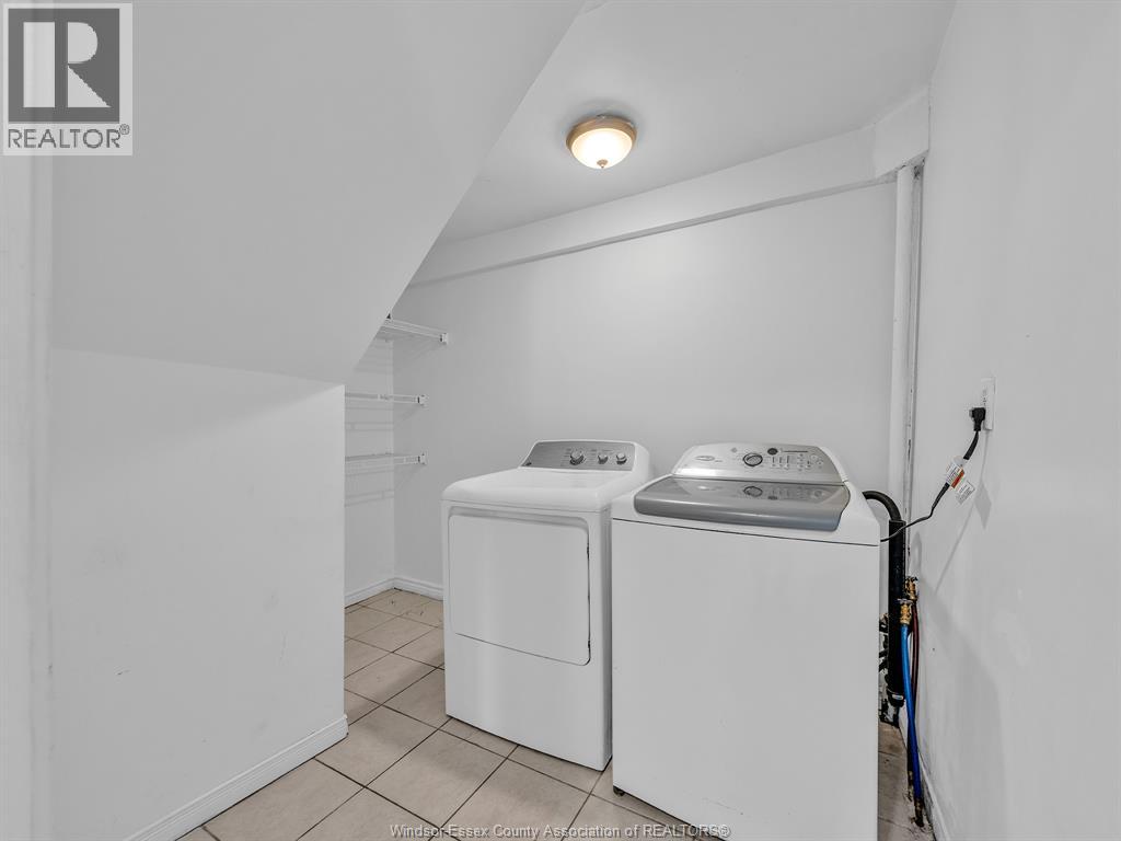 1153 University Property Photo 8