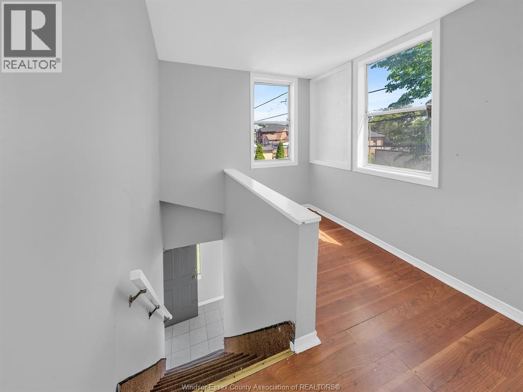1153 University Property Photo 10