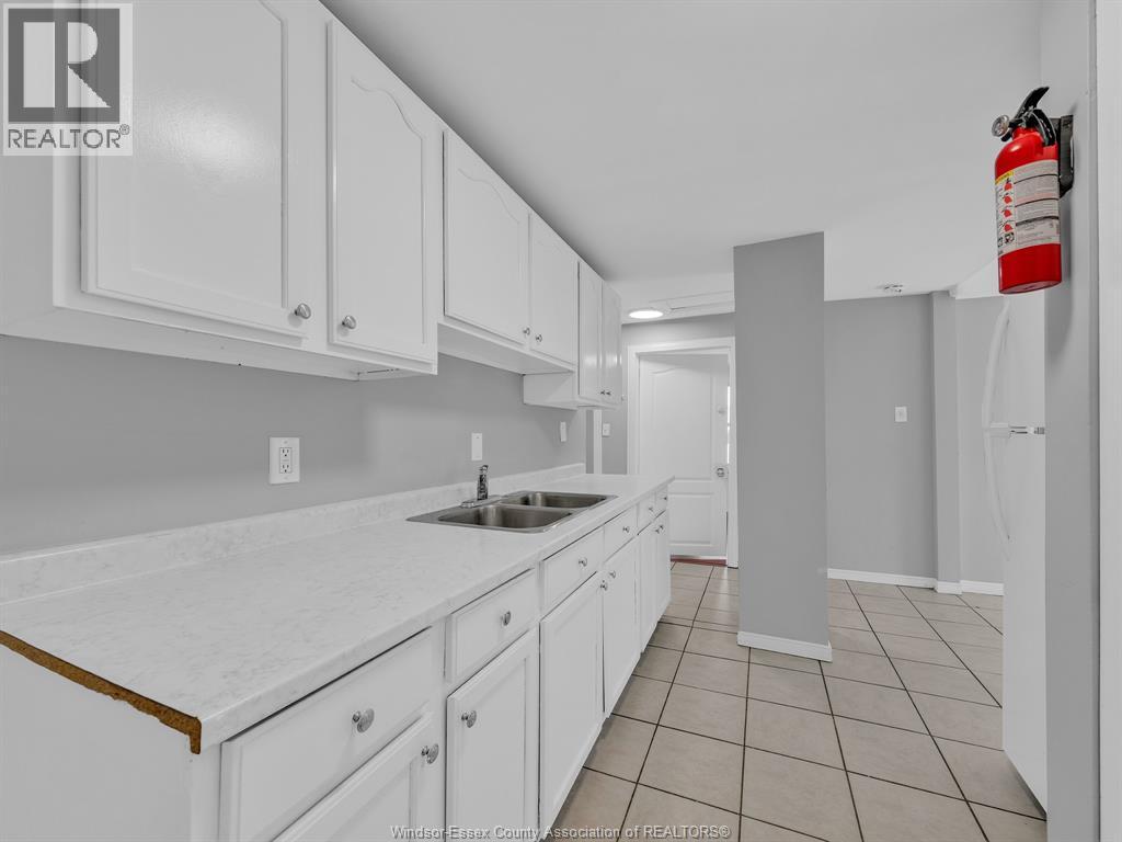1153 University Property Photo 15