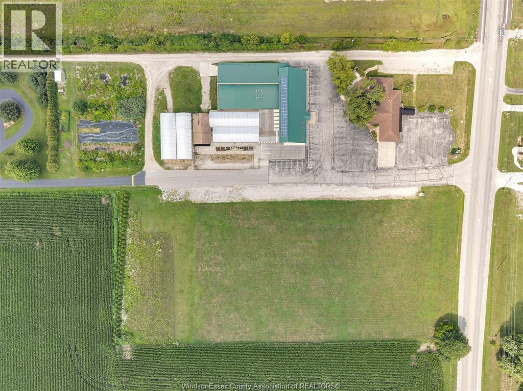 585 Seacliff Drive Property Photo 31