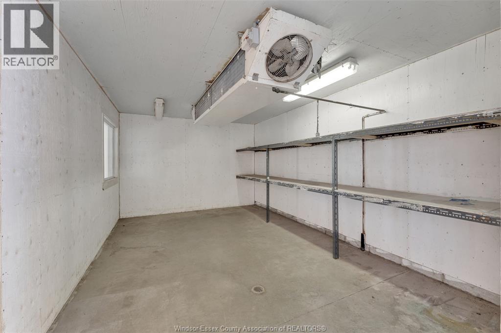 585 Seacliff Drive Property Photo 37