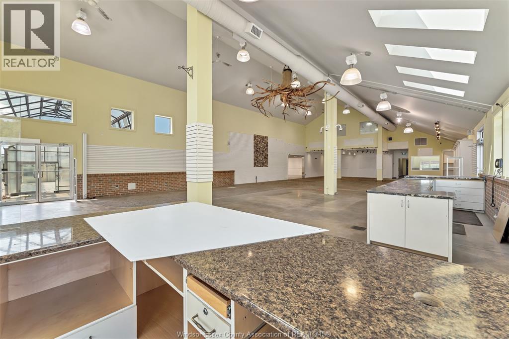 585 Seacliff Drive Property Photo 42