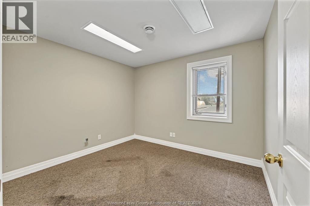 585 Seacliff Drive Property Photo 44