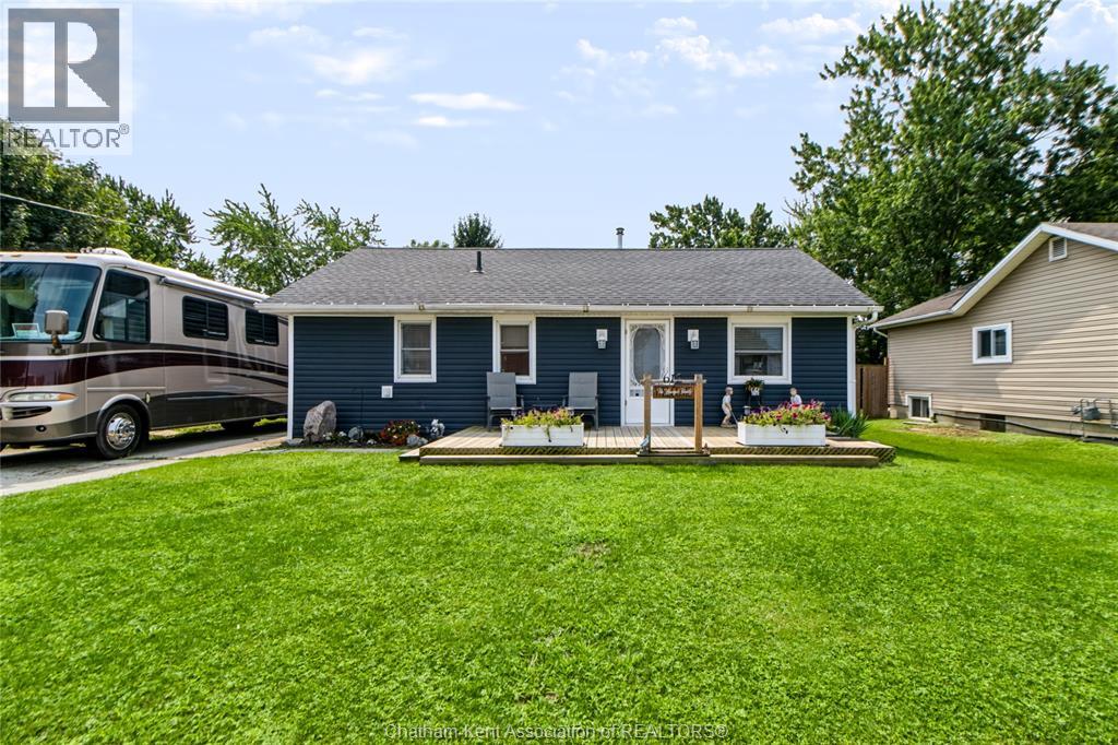 612 Simcoe Street Property Photo 1