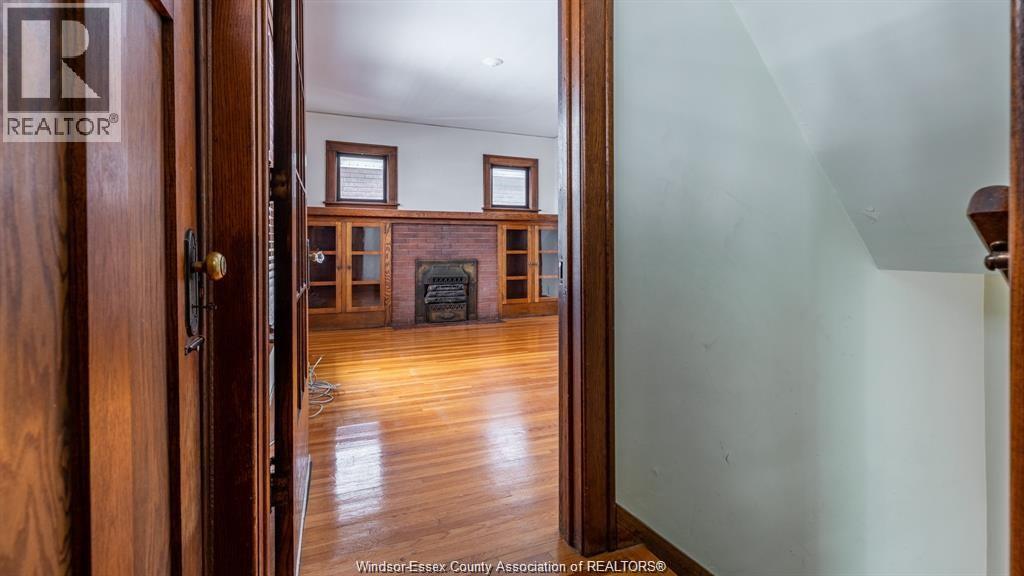533 Moy Avenue Unit# Lower Property Photo 2