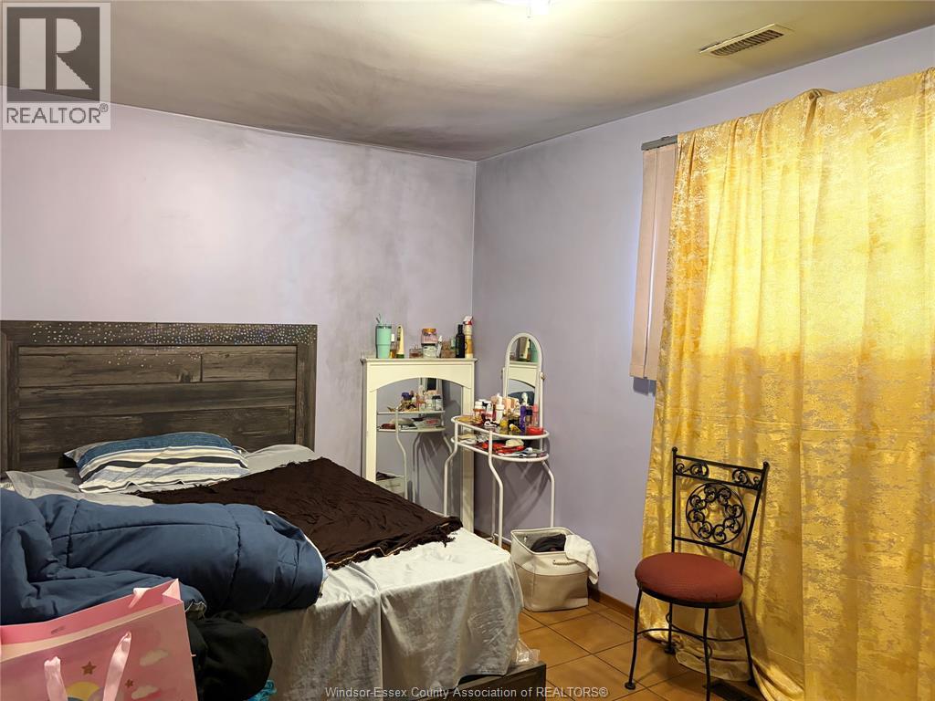 357-363 Wyandotte Street West Property Photo 3