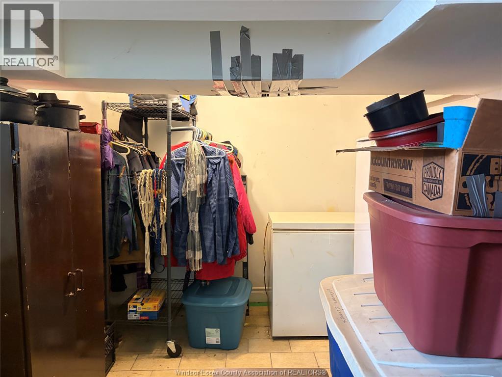 357-363 Wyandotte Street West Property Photo 14