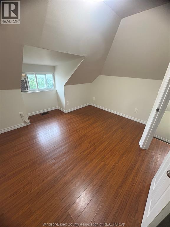 853 Pillette Unit# 2 Property Photo 14