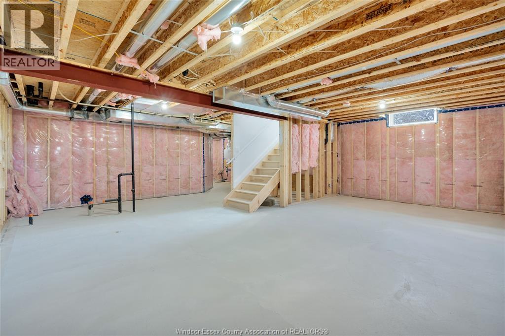 33 Eagle Property Photo 27