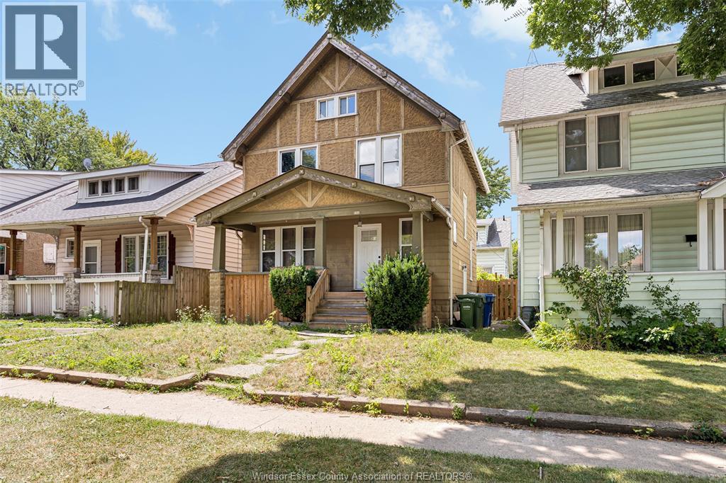 421 Elm Avenue Property Photo 3