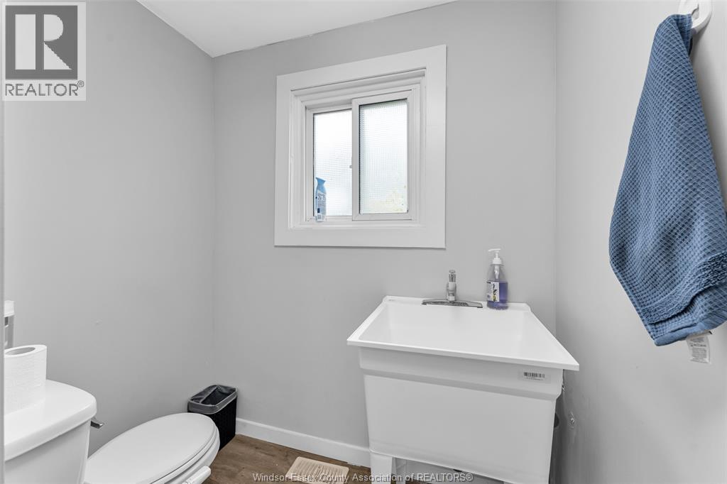 421 Elm Avenue Property Photo 13