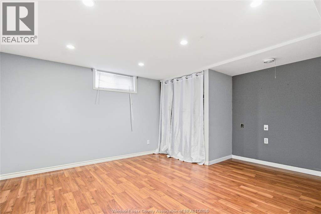 1784 Partington Unit# Lower Property Photo 11