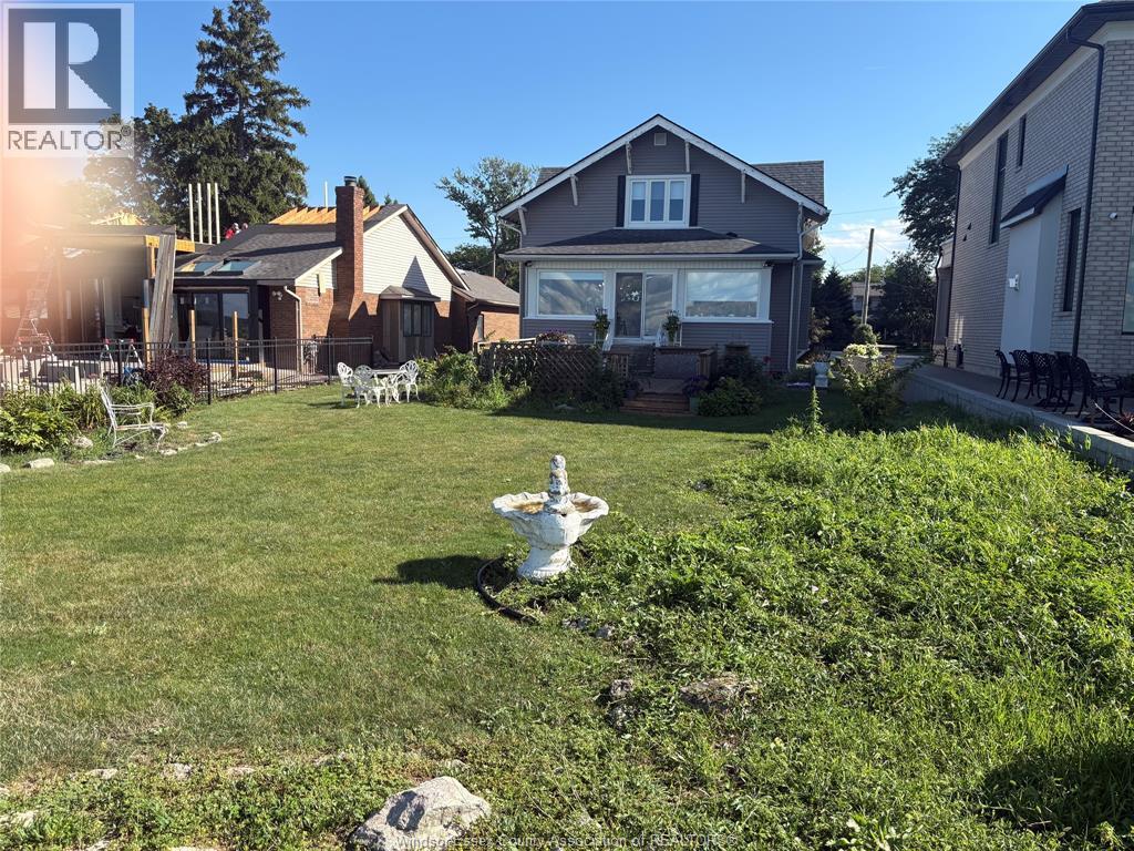13222 Riverside Drive Property Photo 2