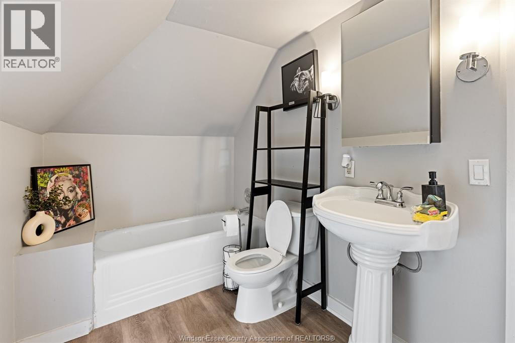 327 Lincoln Road Property Photo 19