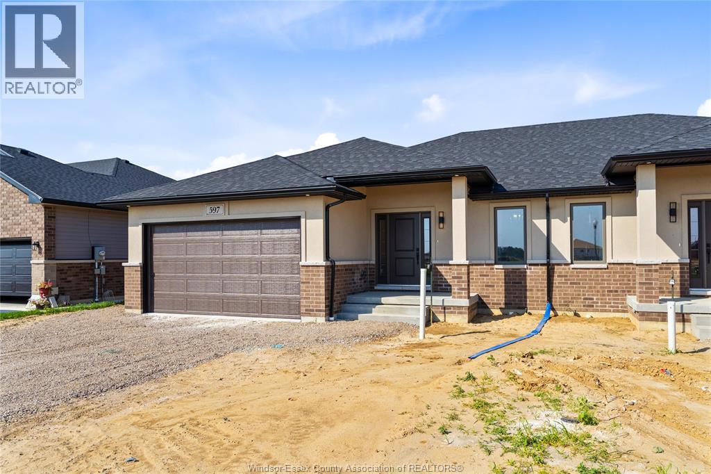 210 Angelo Property Photo 3