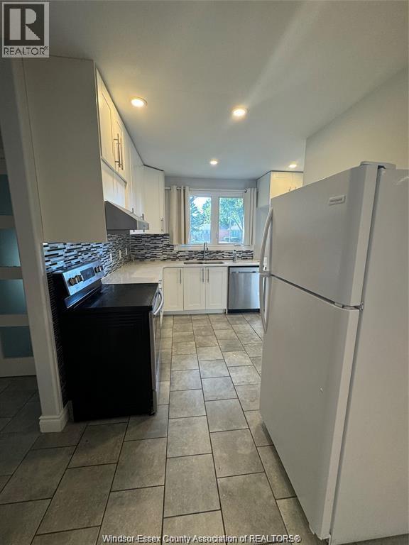 5251 Grand Boulevard Unit# Upper Property Photo 6