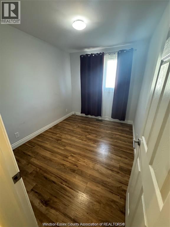5251 Grand Boulevard Unit# Upper Property Photo 8